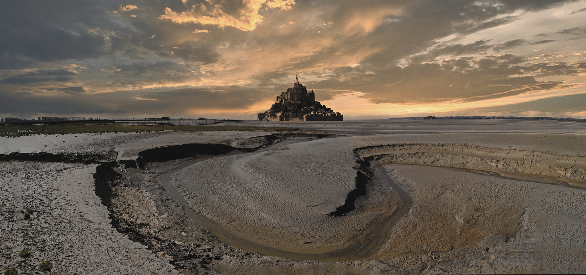 MONTSTMICHEL000A1