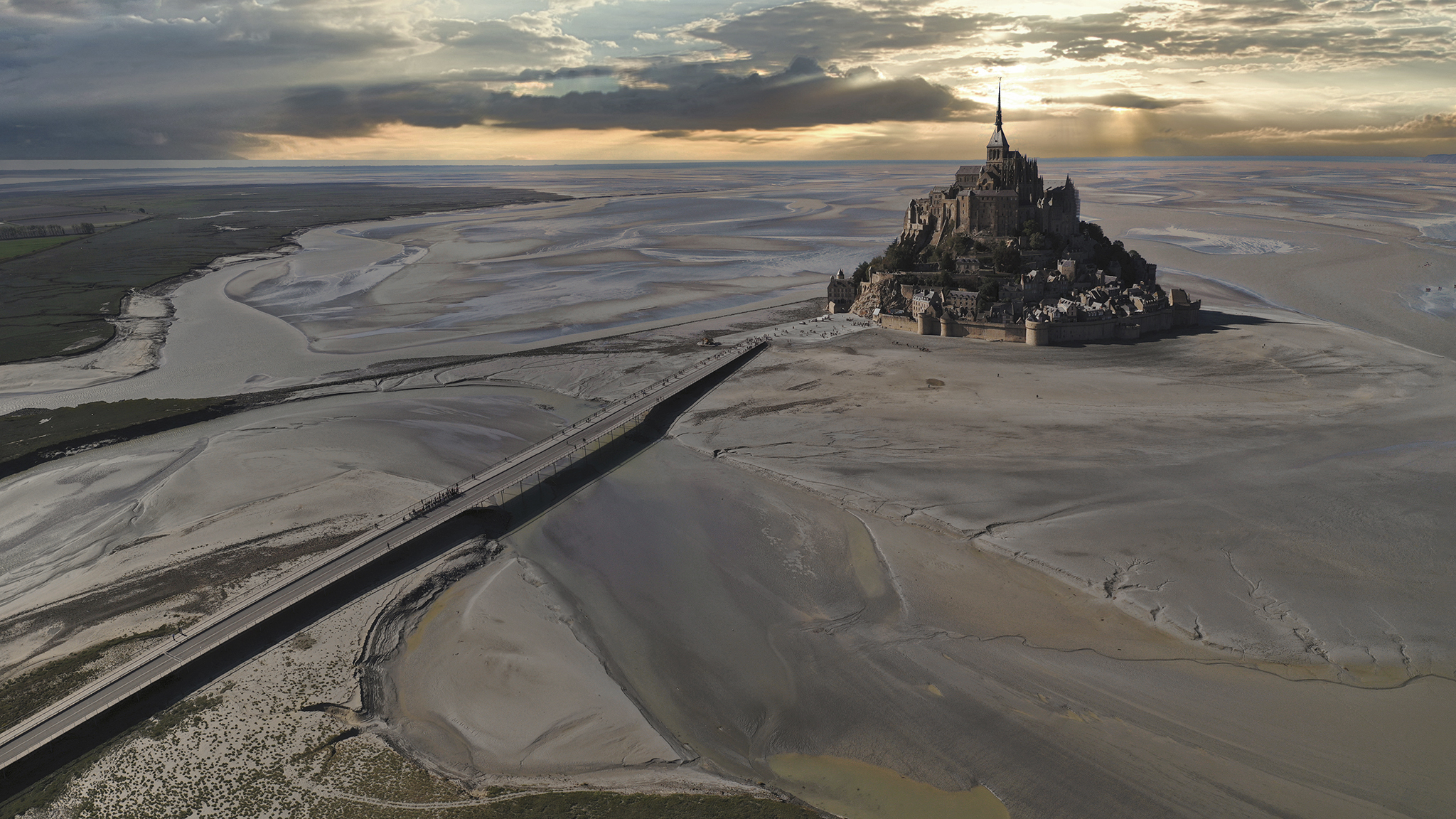 MONTSTMICHEL003BNEO1