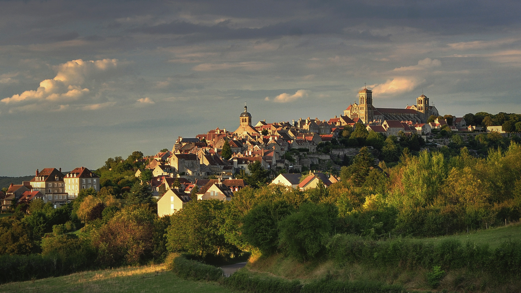 Basilique de Vezelay Bourgogne1