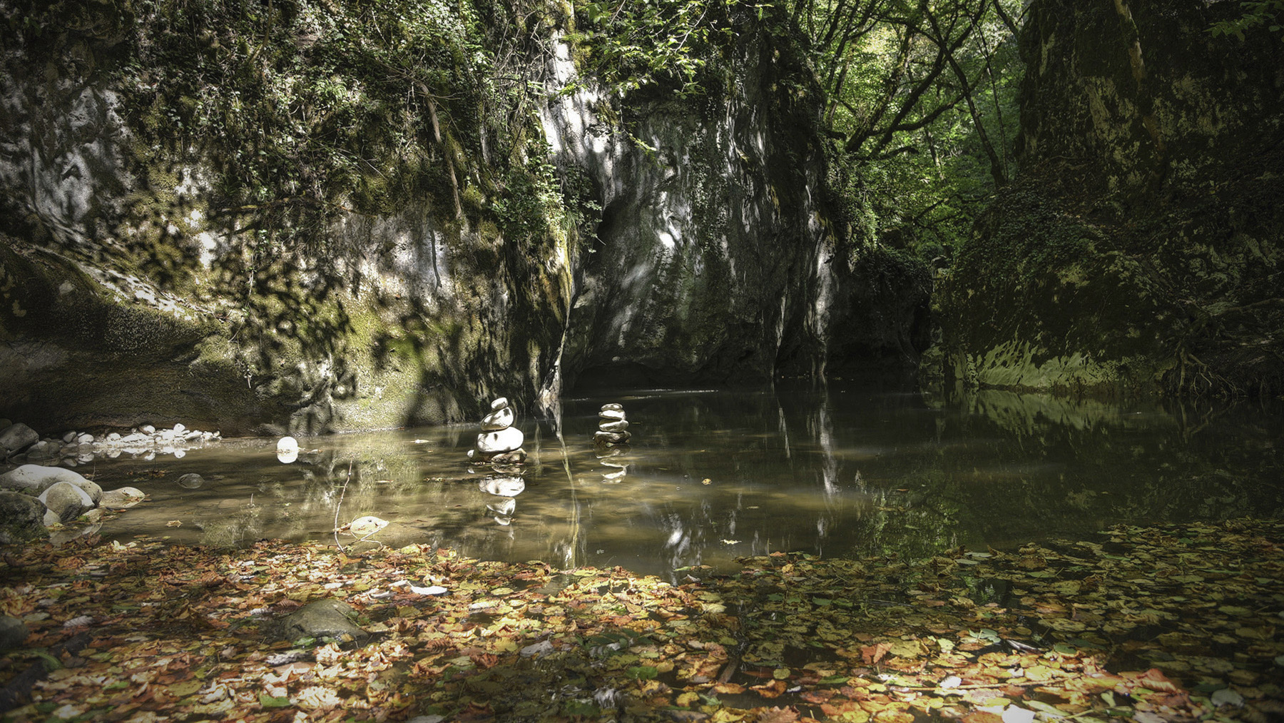 River from les Alpes Savoie1